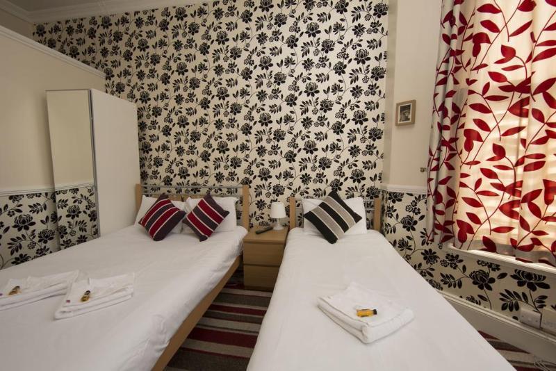 Sino Hotel London Exterior photo